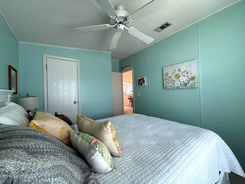 261 Gardenia Ln a Parrish, FL Mobile or Manufactured Home for Sale